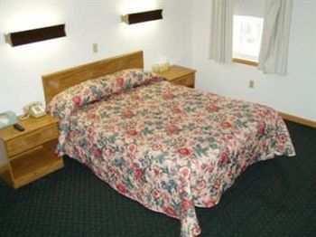 Sunset Inn Ли Экстерьер фото